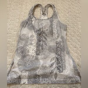 Danskin Monochrome Floral Tank Top